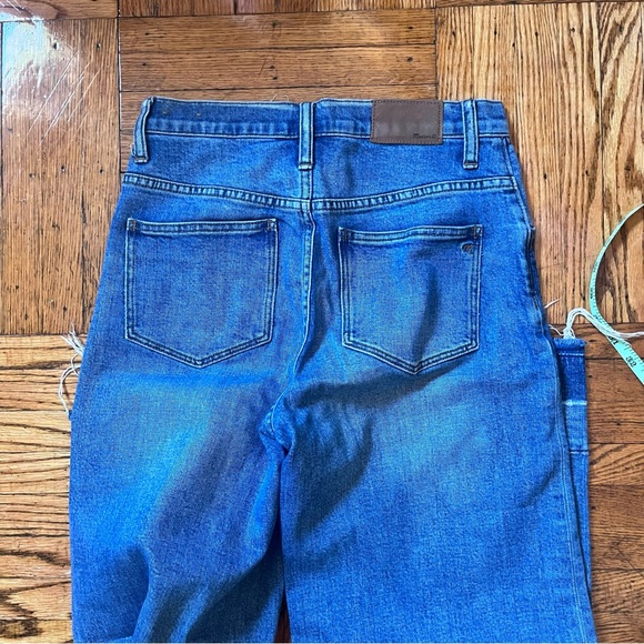 Madewell Wideleg Crop Jeans with Raw Drop Hem - Picture 4 of 8